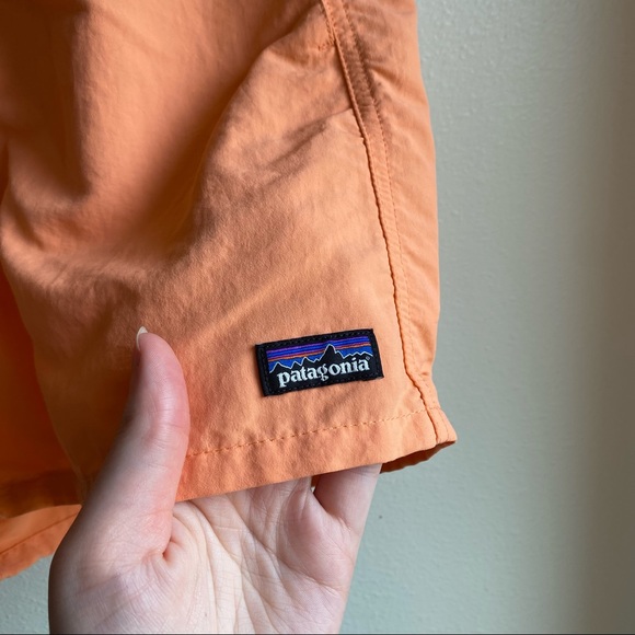 Patagonia Baggies Shorts 5” inseam Peach Sherbet Orange Water Repellant Medium M - Picture 3 of 8